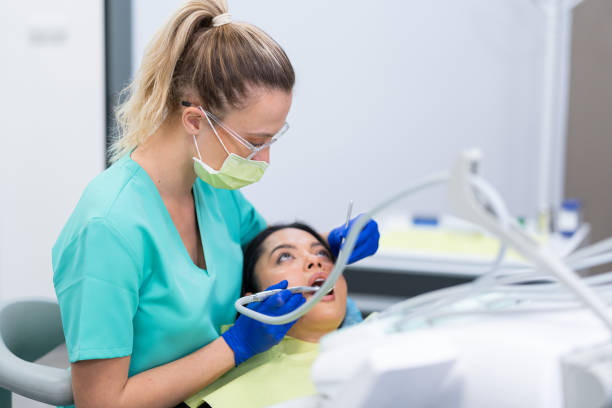 Best Dentist for Tooth Abscess  in Ivanhoe, TX